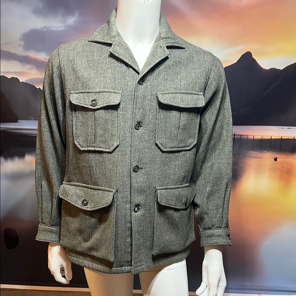 Woolrich vintage wool Size Med 38